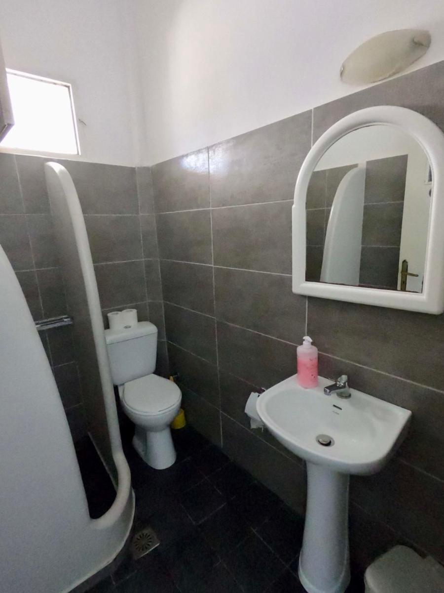 Fira Backpackers Place Kültér fotó
